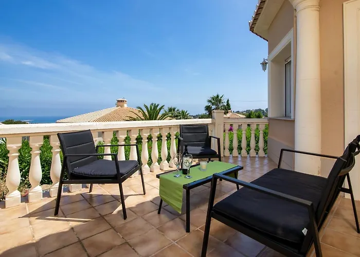 Βίλα Joli Denia