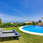 Joli Denia